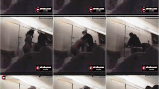 ميلف مصريه انمحنت على عامل الديلفري المراهق في البداية رفض ولما راحت تفتحلو الباب